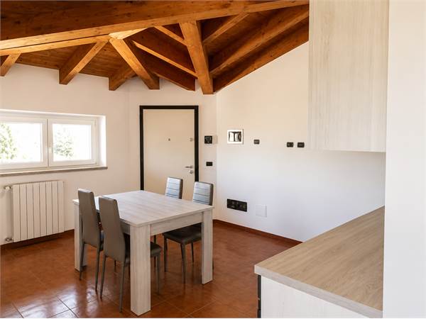 AFFITTO LOFT 2 LOCALI ARREDATO